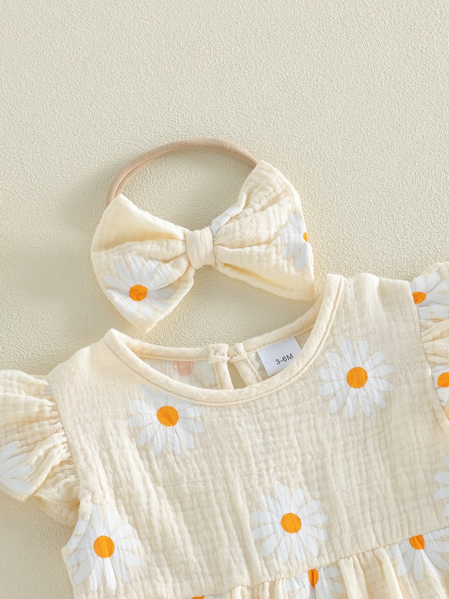 Newborn Girl Outfit, Flower Print Fly Sleeve Romper with Bowknot Hairband Summer Clothes, Perfect for Outdoor