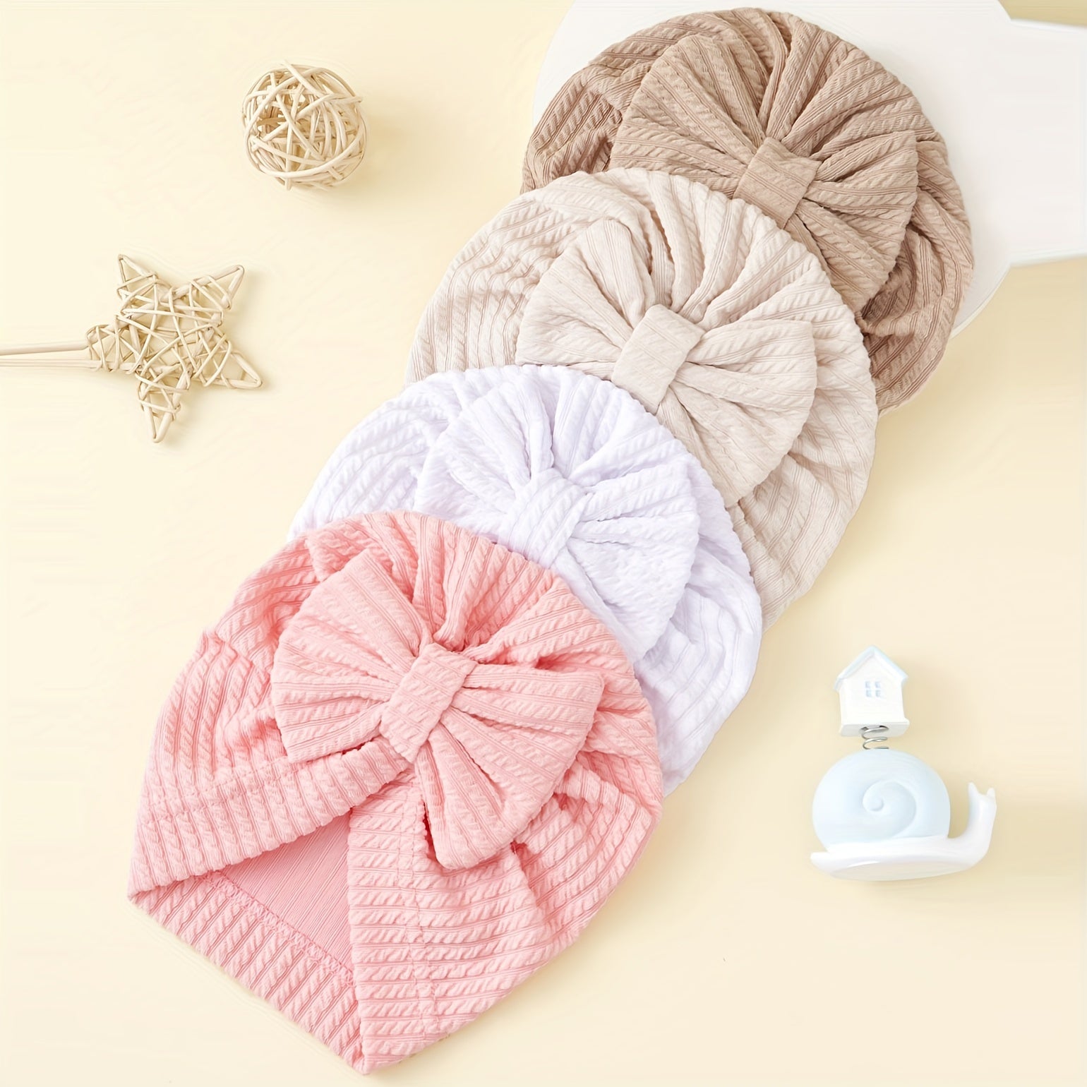 4pcs Children's Ribbed Floral Pattern Bonnet Set